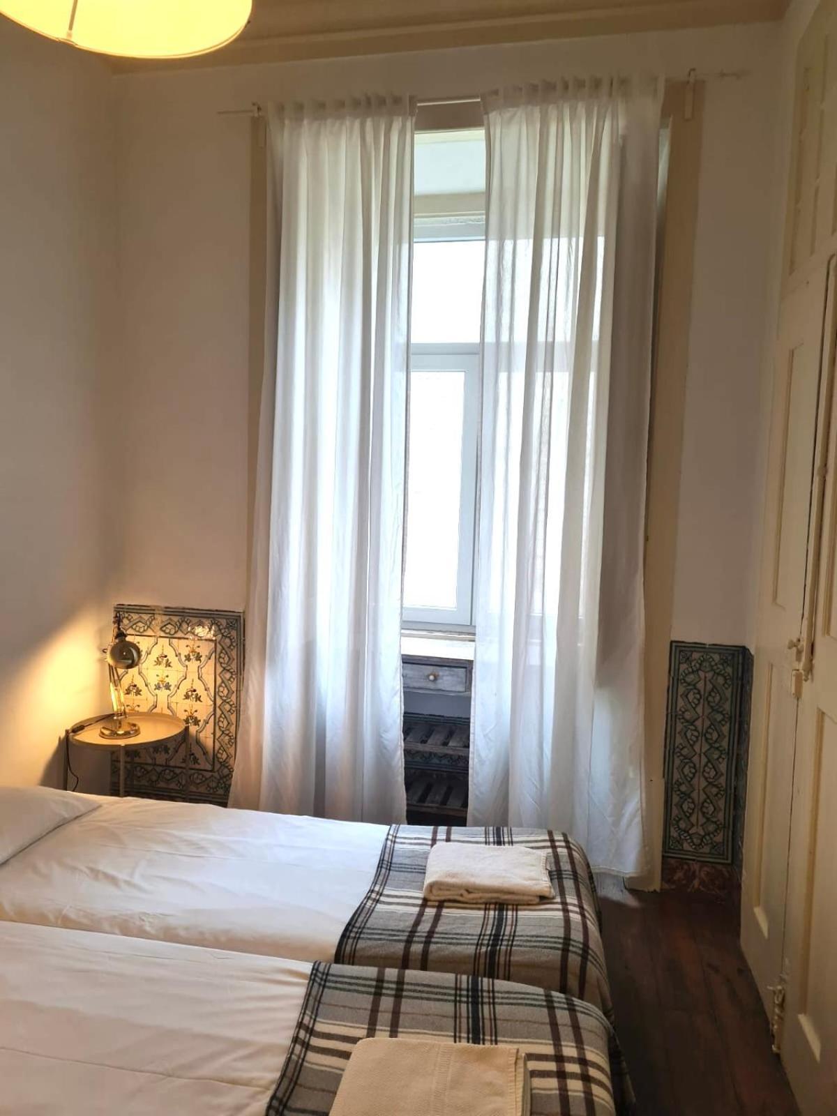 Family Downtown Apartment - Se21 ลิสบอน ภายนอก รูปภาพ
