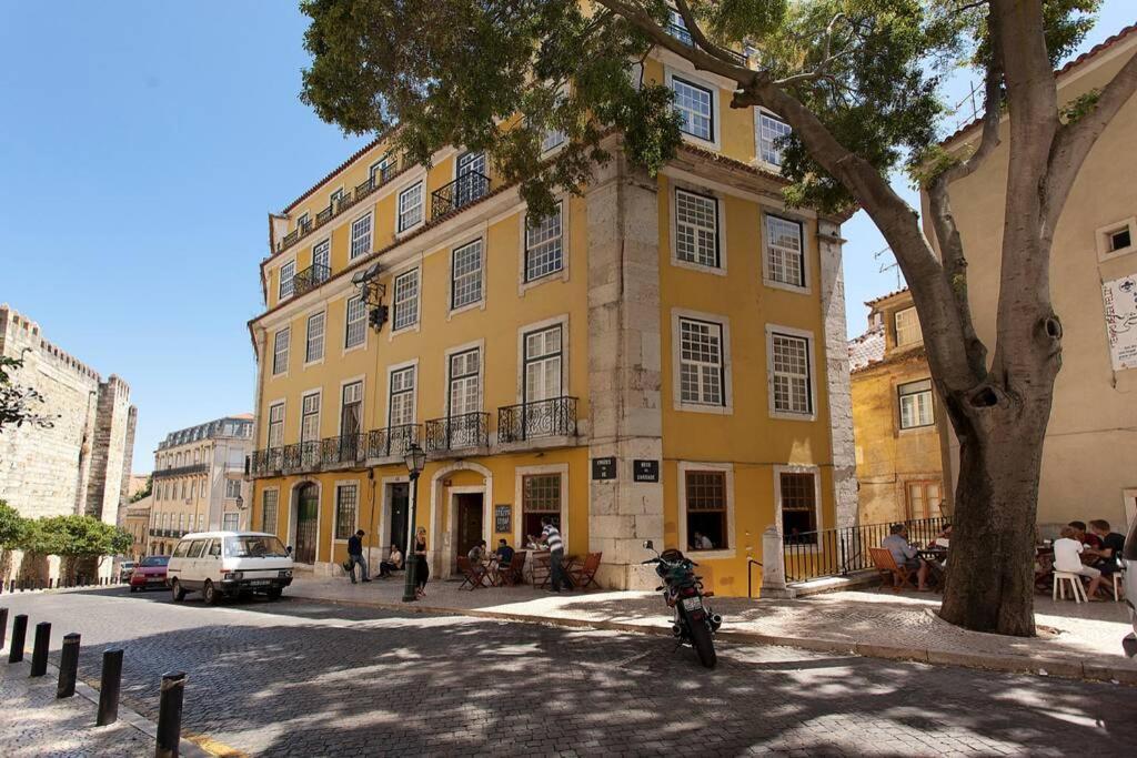Family Downtown Apartment - Se21 ลิสบอน ภายนอก รูปภาพ